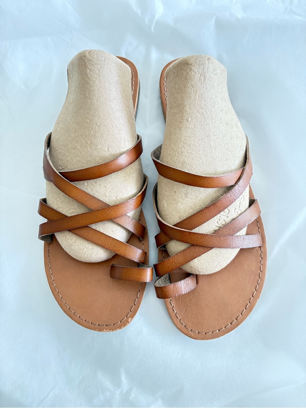GAP Women’s Crisscross Strappy Sandals in Cognac